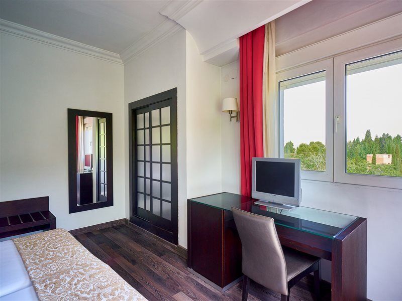 Crisol Guadalupe Hotel Granada Ngoại thất bức ảnh